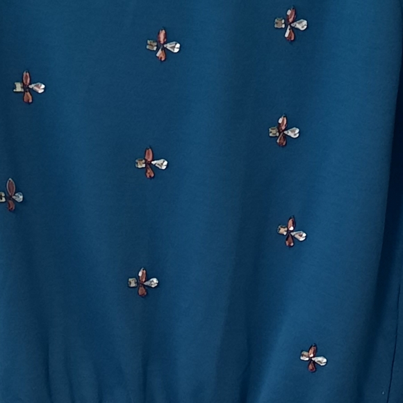 BOGO FREE Longsleeve crew neck with jewel details sweatshirt - Picture 3 of 6